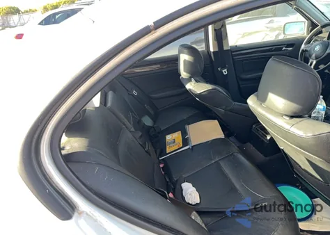 2002 BMW 325 I z USA, uszkodzony, nr VIN WBAET374X2NG82236